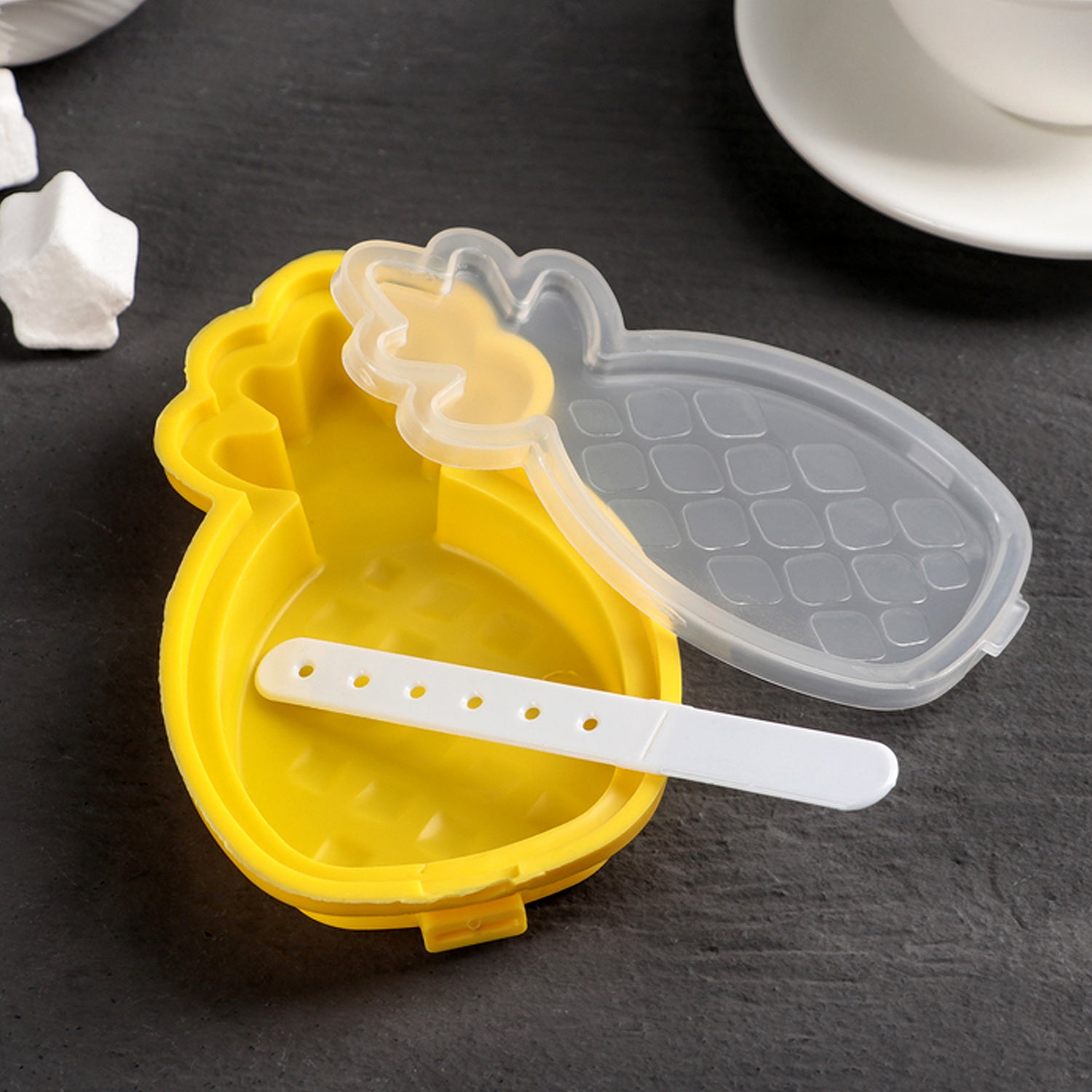 7171 Durable Pineapple Shape Ice Candy Cream Mould Silicone Popsicle Mold Ice Pop DIY Kitchen Tool Ice Molds