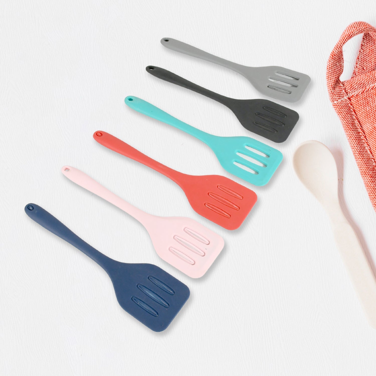 Multipurpose Silicone Spoon, Silicone Basting Spoon Non-Stick Kitchen Utensils Household Gadgets Heat-Resistant Non Stick Spoons Kitchen Cookware Items For Cooking and Baking (6 Pcs Set)