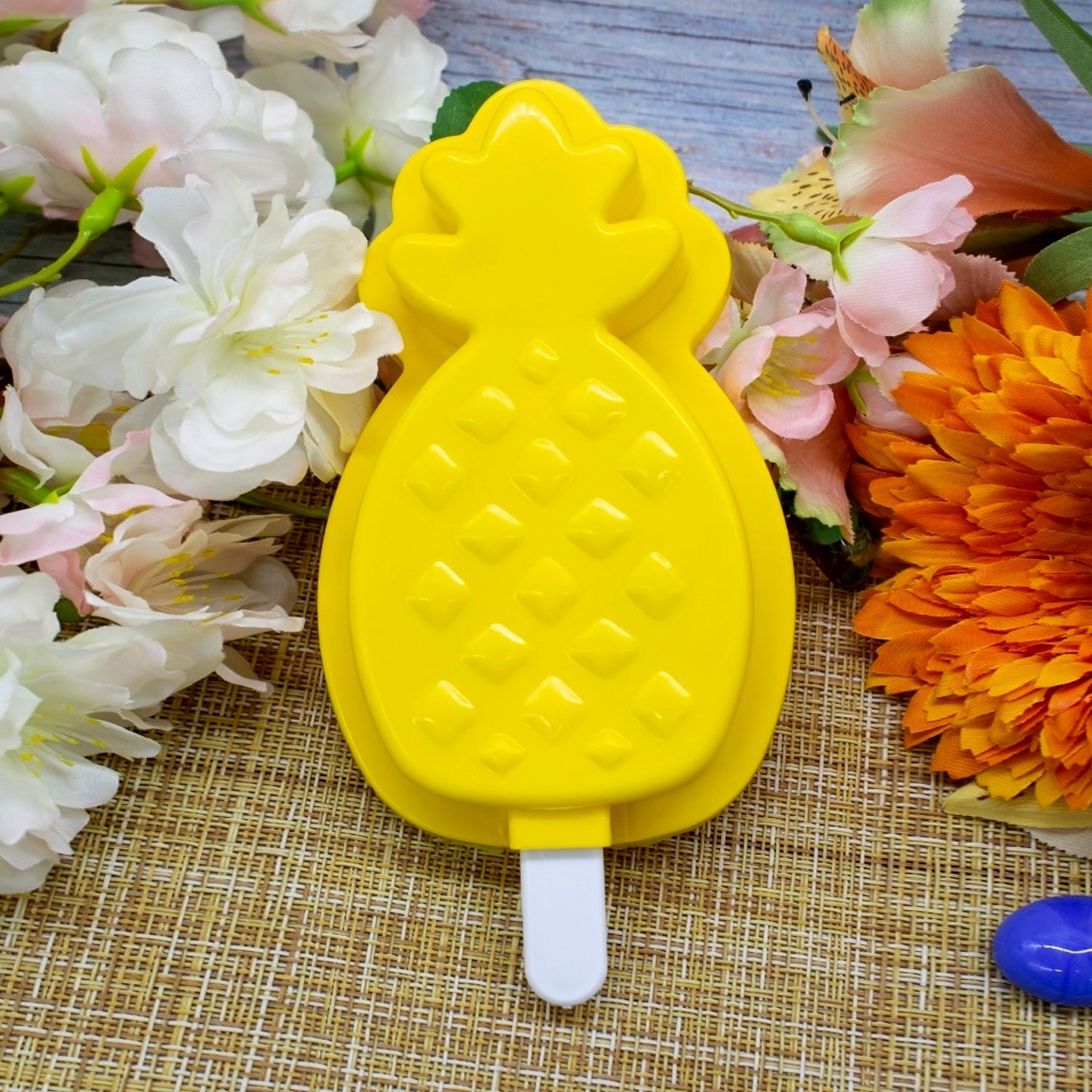 7171 Durable Pineapple Shape Ice Candy Cream Mould Silicone Popsicle Mold Ice Pop DIY Kitchen Tool Ice Molds