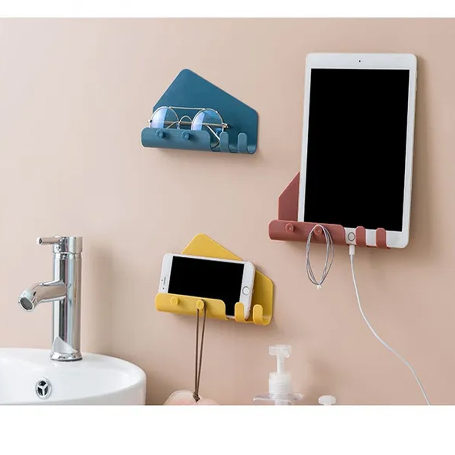 6062 Remote Holders Adhesive Wall Mount Hole Free Wall Hanging Mobile Phone Bracket Sticky Storage Box Tablet Charging Stand Plastic