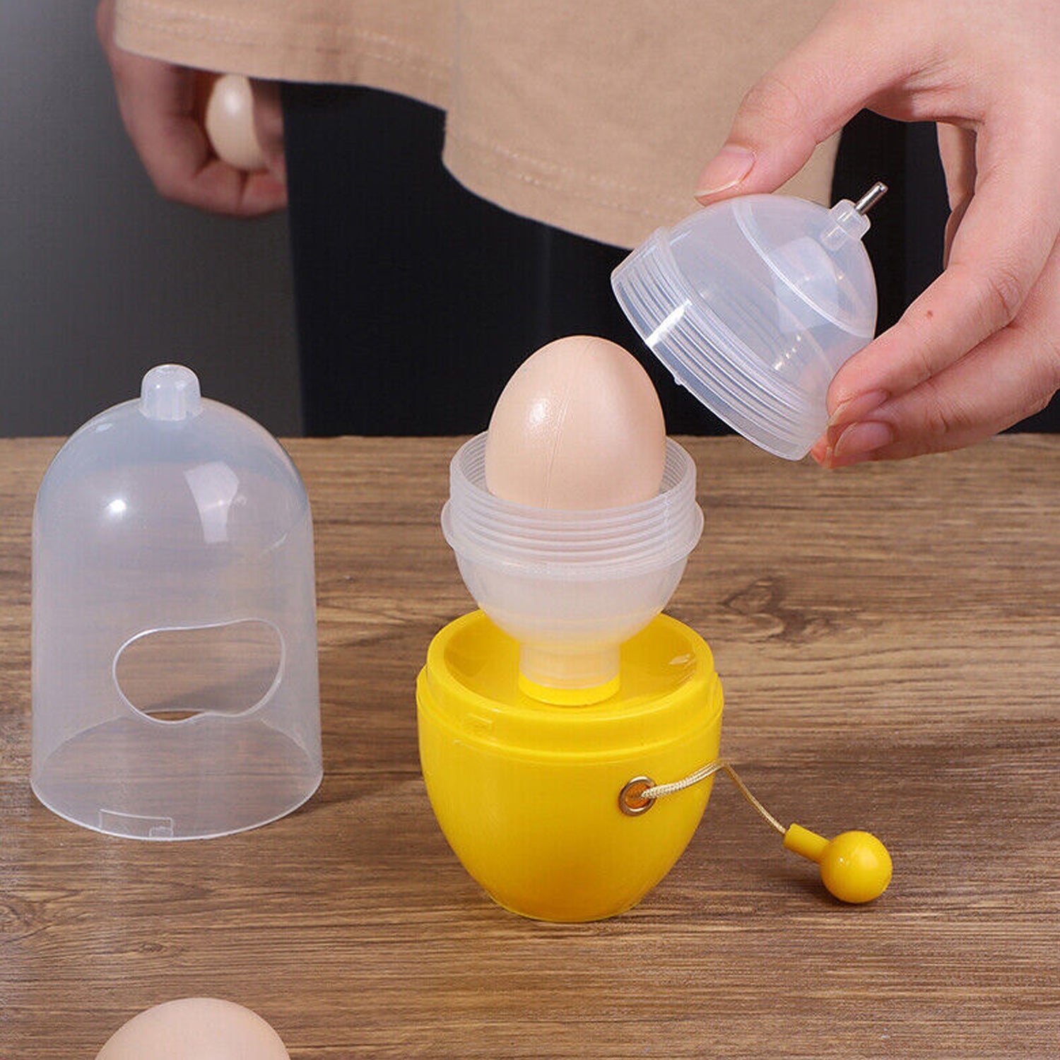 7156A MANUAL EGG PULLER SCRAMBLER HOUSEHOLD WHITE EGG YOLK MIXER KITCHEN TOOL MIX MANUAL SCRAMBLER CONVENIENT WITHOUT BREAKING EGGS.