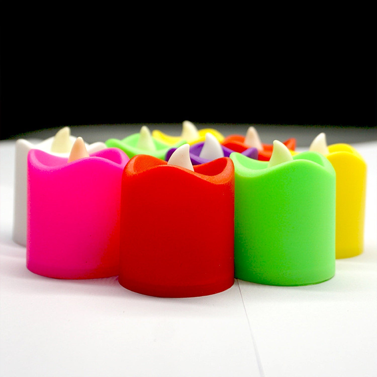 241 Festival Decorative - LED Tealight Candles (Multi, 1) 