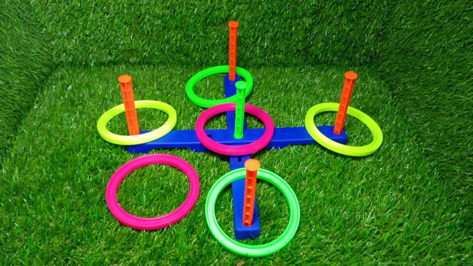 4447  Ringtoss Junior Activity Set for kids for indoor game plays and for fun.