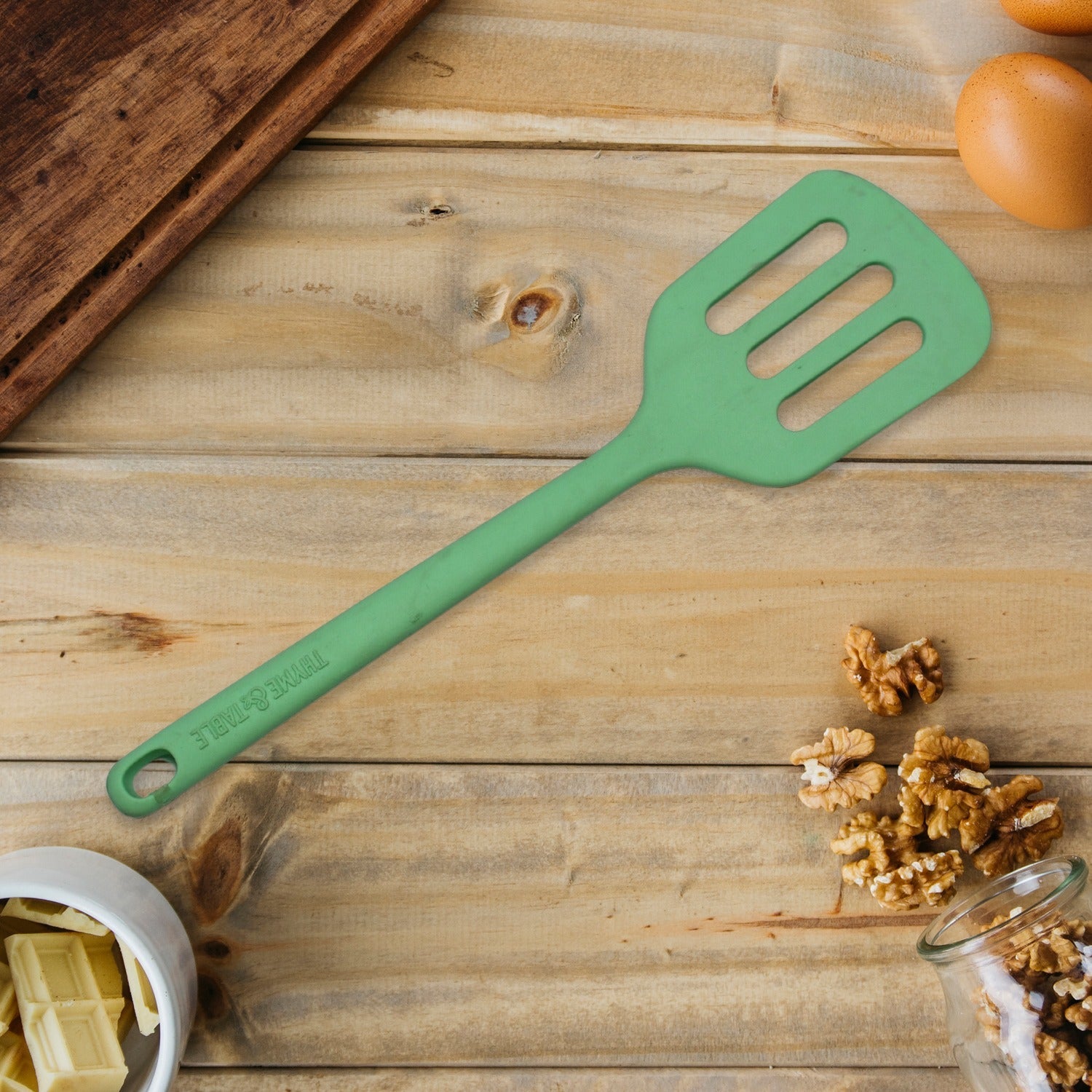 5401 Non-stick High Temperature Resistance Slotted Silicone Turners Cooking Spatula. 